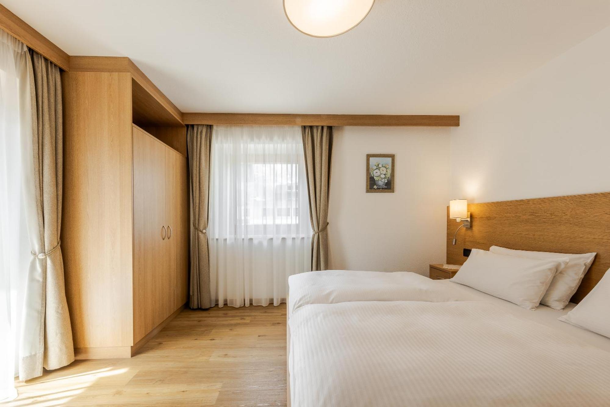 Villa Resi B&B Corvara In Badia Eksteriør bilde