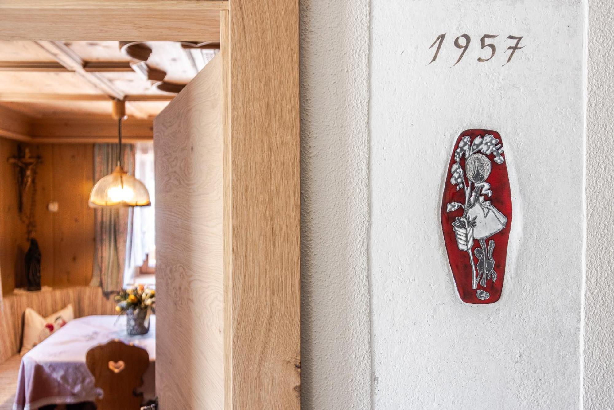Villa Resi B&B Corvara In Badia Eksteriør bilde